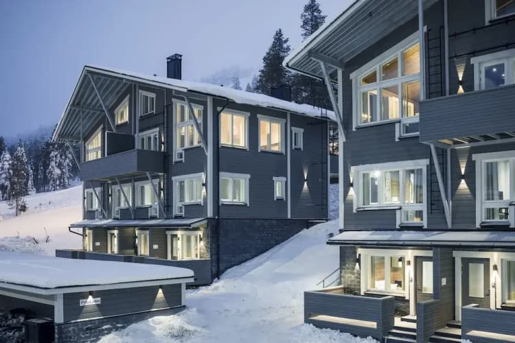 Ski-Inn Pyha Linna main
