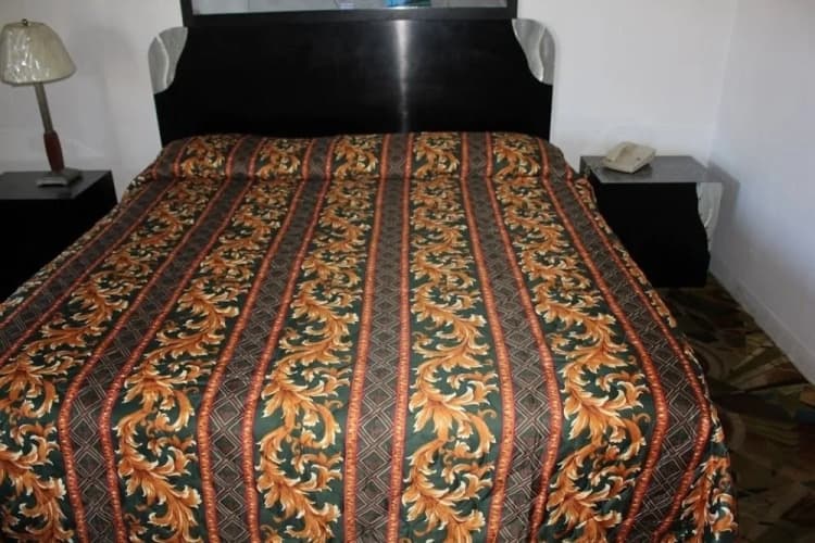 Saratoga Motel By Capital O Near Midway Airport Chicago IL main