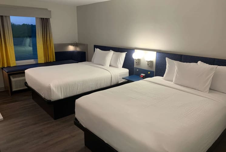 Microtel Inn & Suites By Wyndham Rehoboth Beach 4