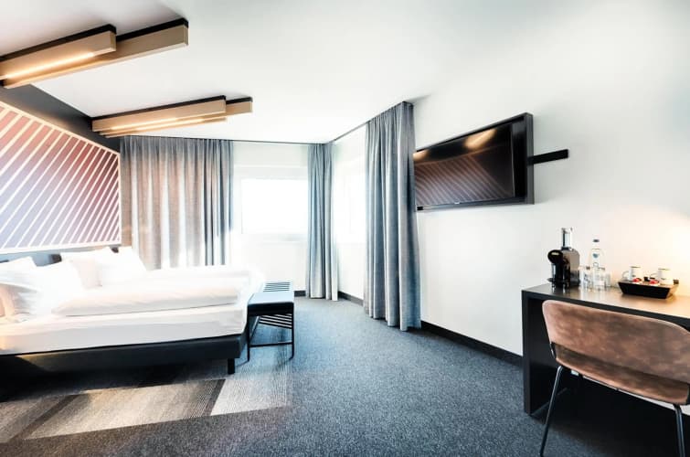 B&B HOTEL Köln-City 4