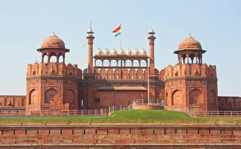 Hotel Darpan Palace main