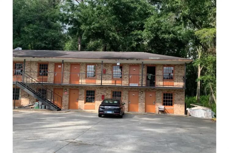 Southern Inn By OYO Walterboro I-95 3