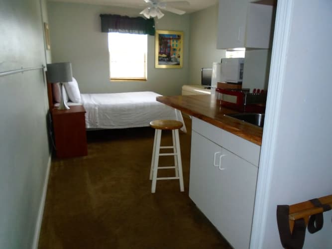 Coral Key Inn 5