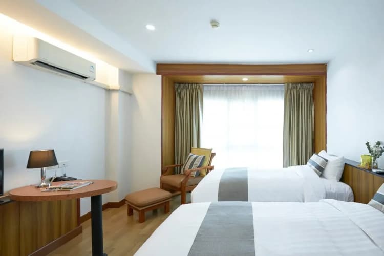Njoy Prestige Grand Hotel Don Mueang 4