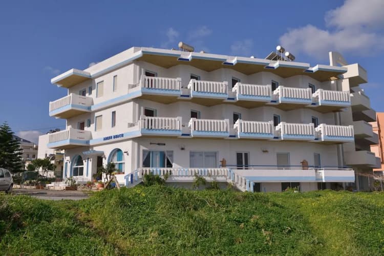 Arlen Beach Hotel main