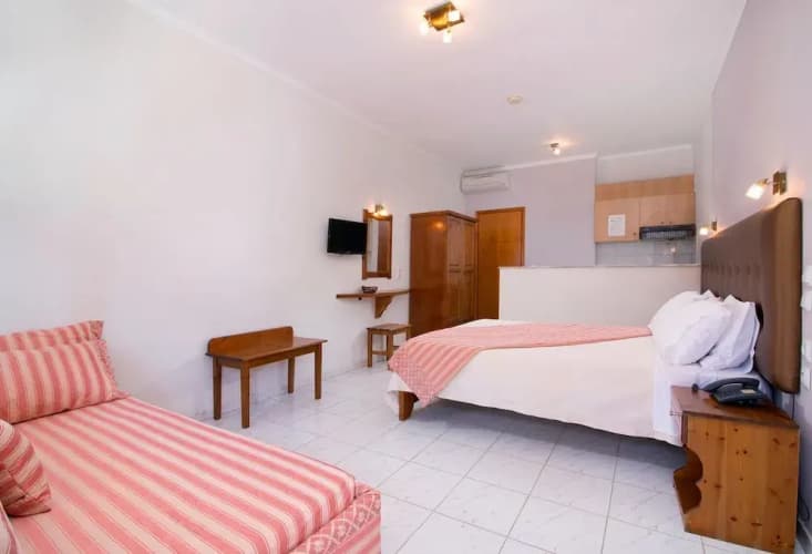 Kamelia Hotel 3