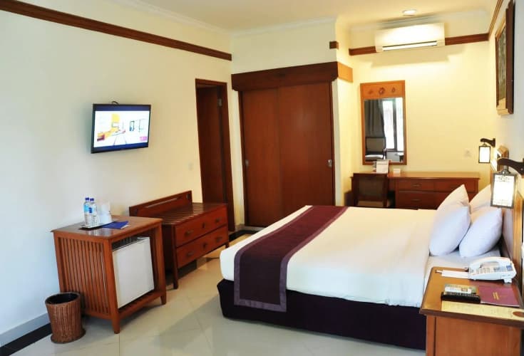 Bali Beach Hotel 4