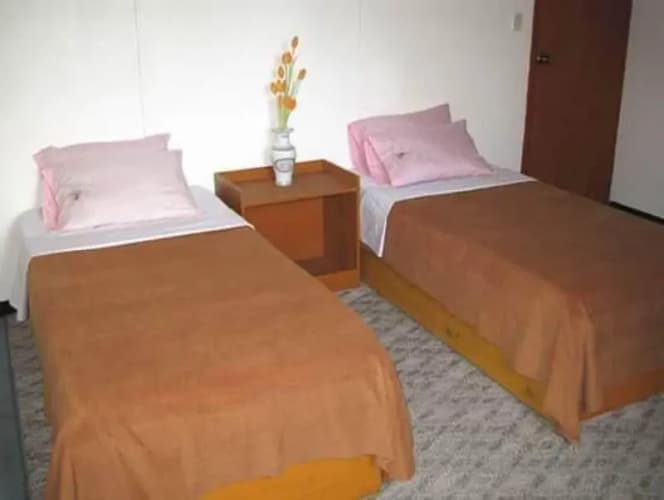 Star Cove Bed And Breakfast By Oyo Rooms 4