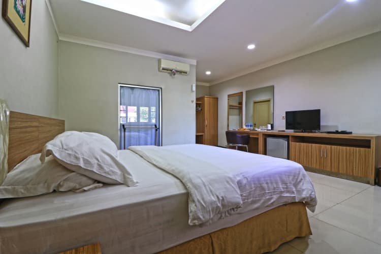 Hotel Sampaga 3