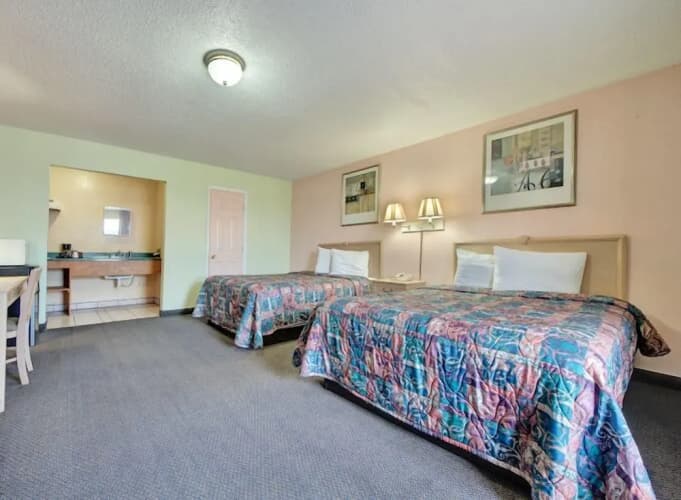 American Inn by Hotel O Vernon US 287 3
