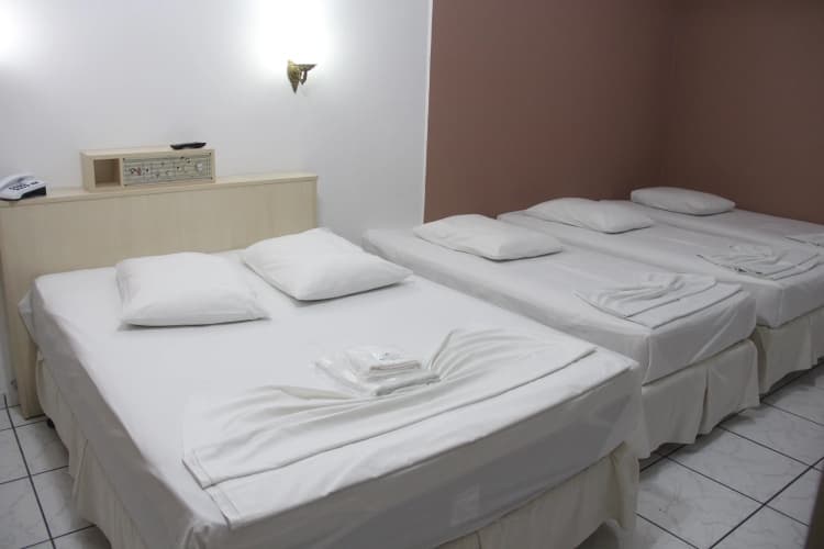 Oasis Chartouni Hotel 2