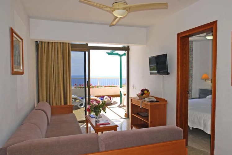 Hotel Altamar 5