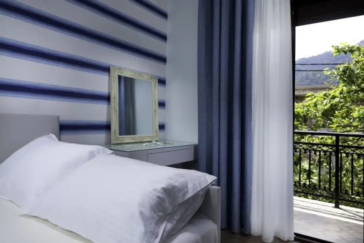 Kamelia Hotel 5