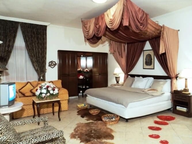 Rotana Hotel 3