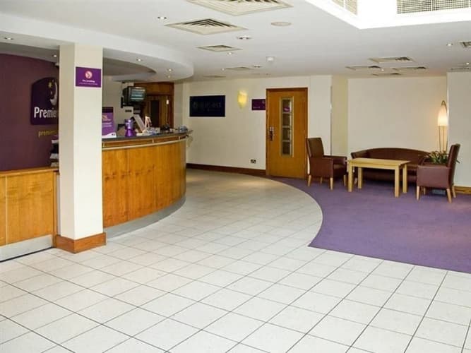 Premier Inn Watford North 3