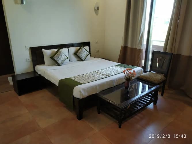 Golden Palm Suites 3