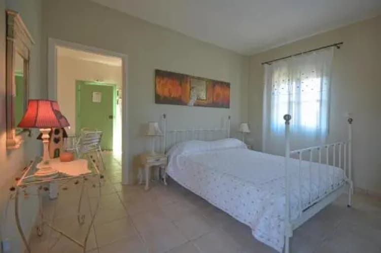 Anemohadi Apartments 4