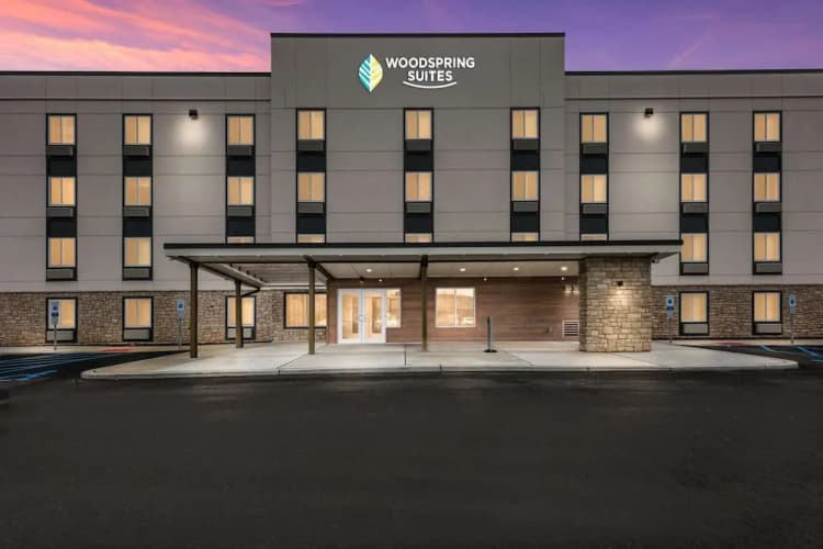 Woodspring Suites Linden main