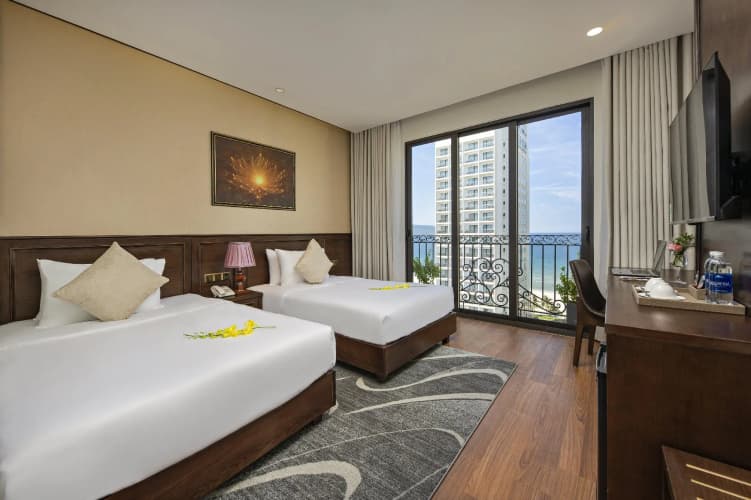 Golden Lotus Hotel 4