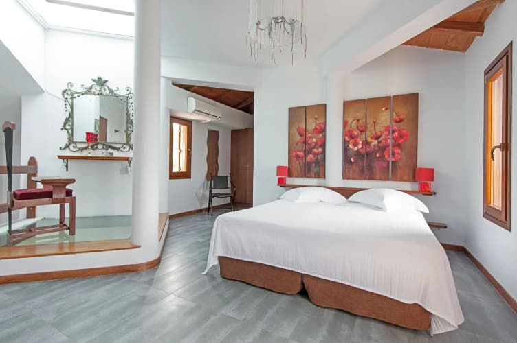 Alonissos Poikilma Villas 2