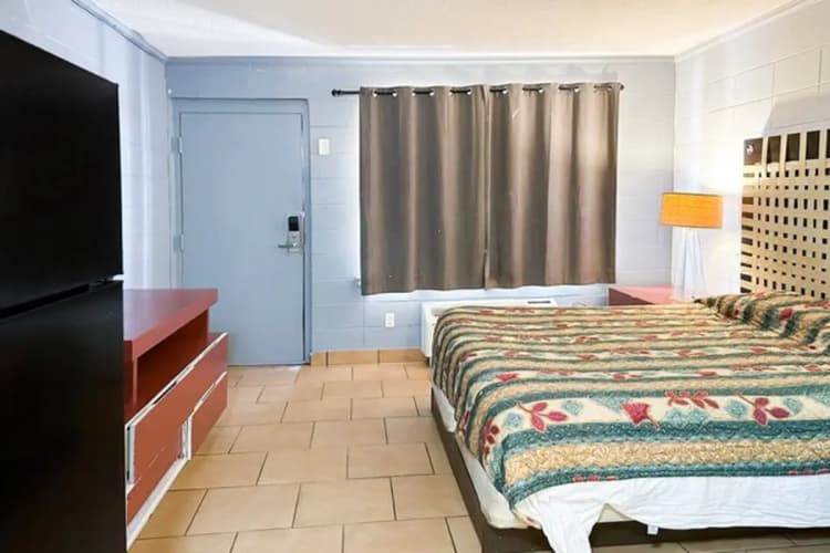 Sunrise Inn By OYO Albany 2