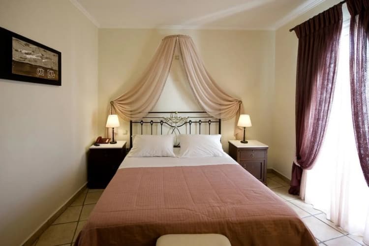 Ostria 3
