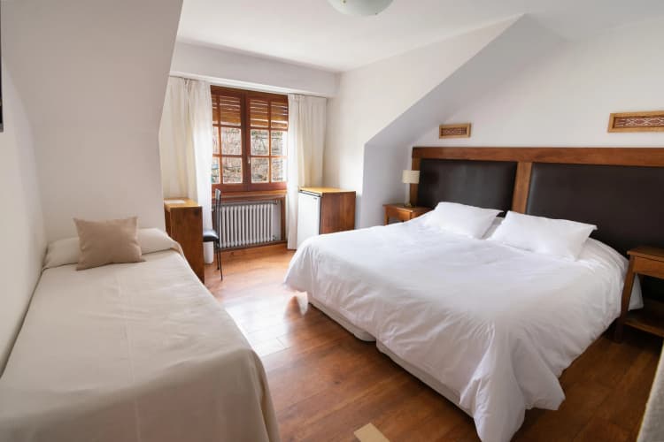 Hostal Del Esquiador 4