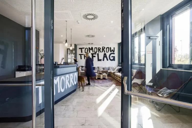 The Flag Oskar M. 2