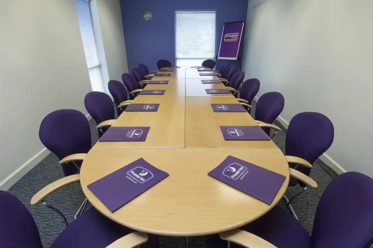 Premier Inn Bradford South 2