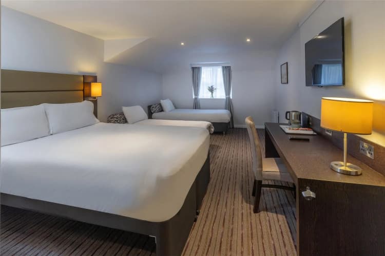 Premier Inn Leicester South (Oadby) Hotel 4