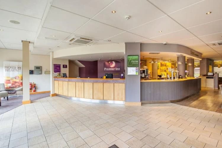 Premier Inn Stoke/Trentham Gardens 3