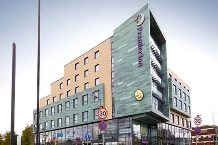 Premier Inn Doncaster Central 2