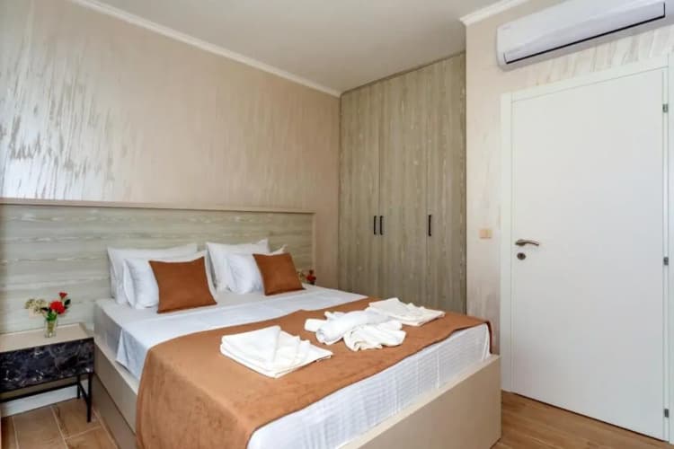 Luxury Apartments Queen 2