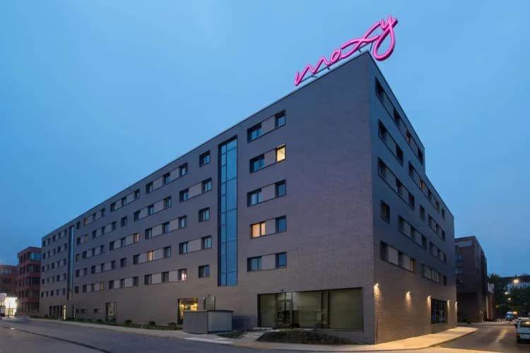 Moxy Hamburg Altona 2