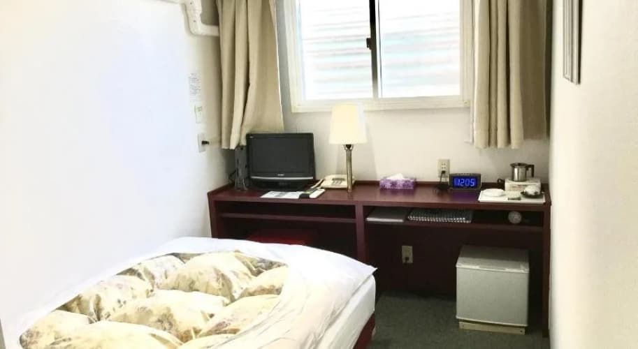 Green Hill Hotel Osaka 5