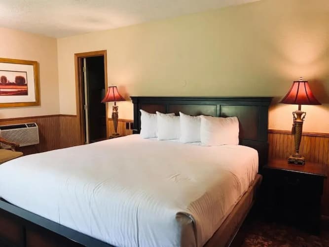 Sylvan Valley Lodge And Cellars 2