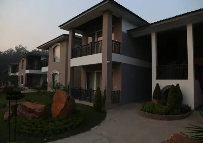 Merak Resort Corbett 2