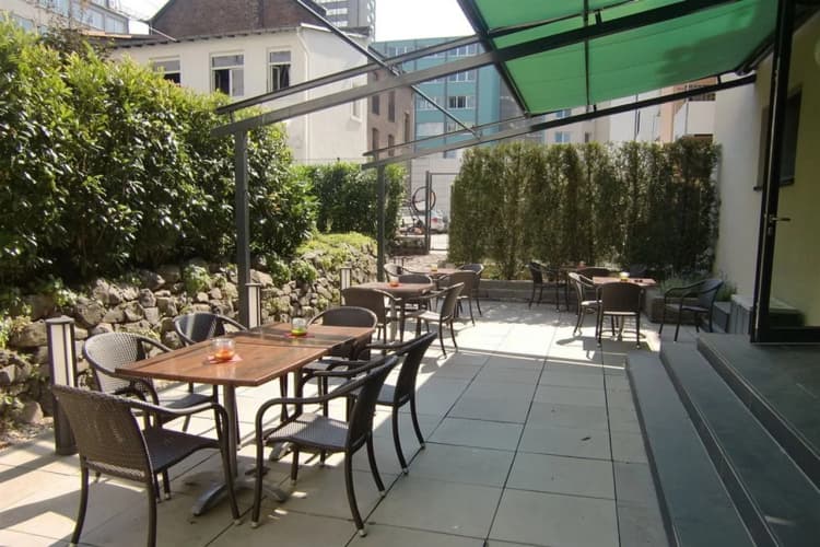 Premier Inn Frankfurt City Europaviertel 2