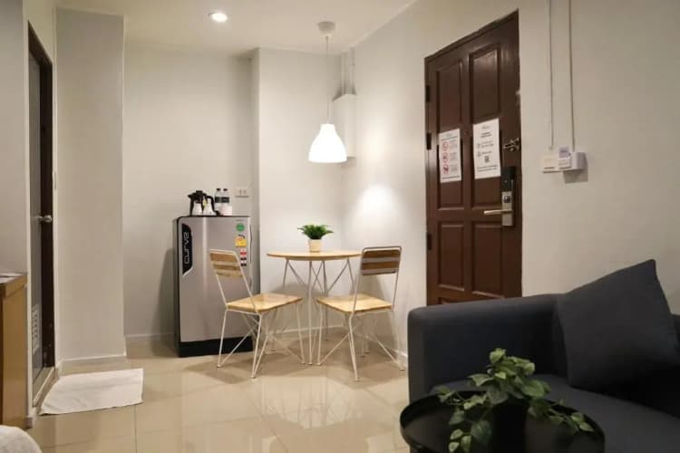The View Apartment 4