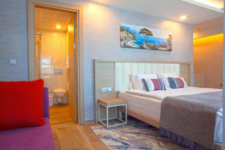 Old Town Point Hotel 3