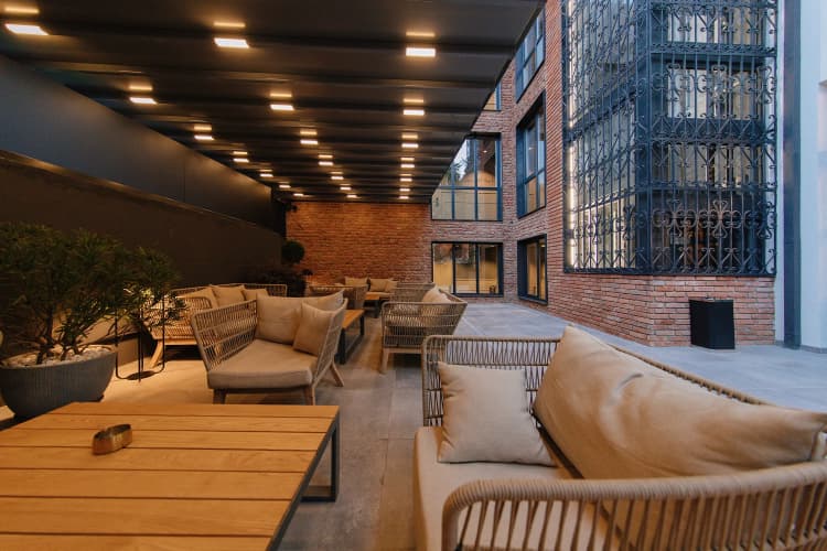 Strofi Hotel 5