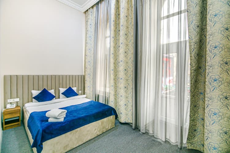Bristol Hotel Baku 2