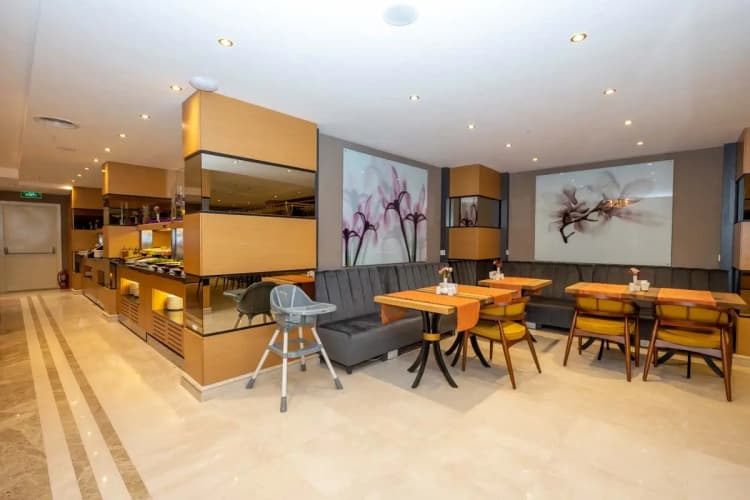 Freya Hotel 5