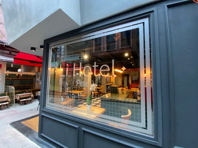Li Hotel Pera main