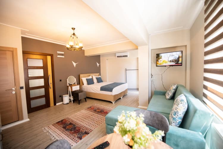 Galapera Hotel & Suites main