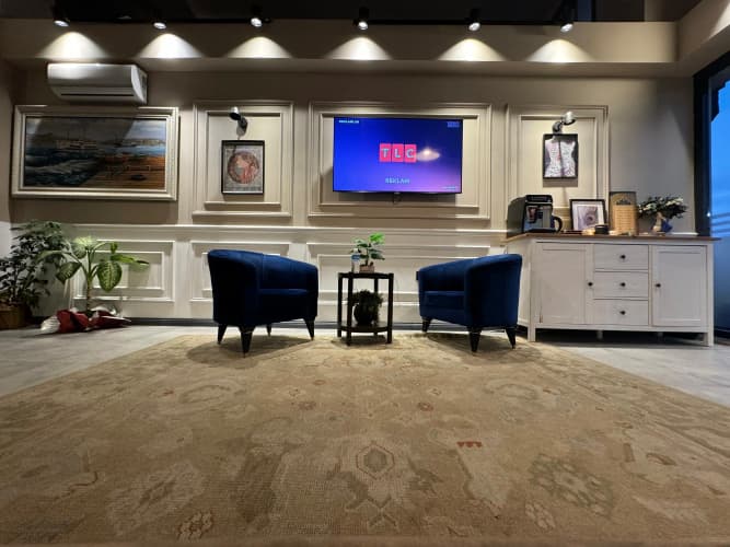 Loft Plus Hotel 4