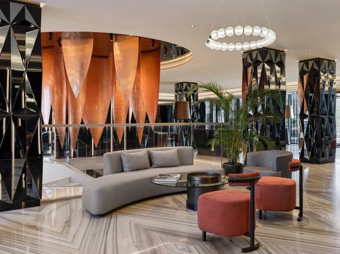 Seven Visions Resort And Places The Dvin 4