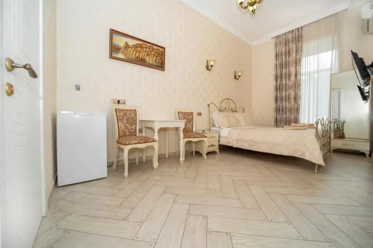 Old Tbilisi Apart Hotel 5