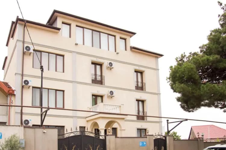 Phazisi Hotel 3