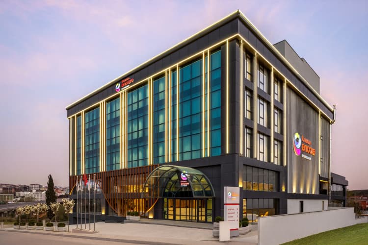 Ramada Encore By Wyndham Istanbul Arnavutkoy 2
